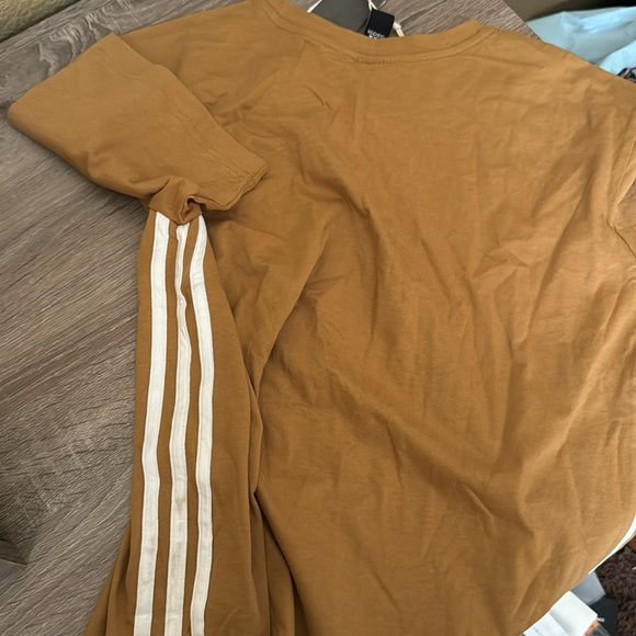 NWT adidas shirt - Picture 2 of 2
